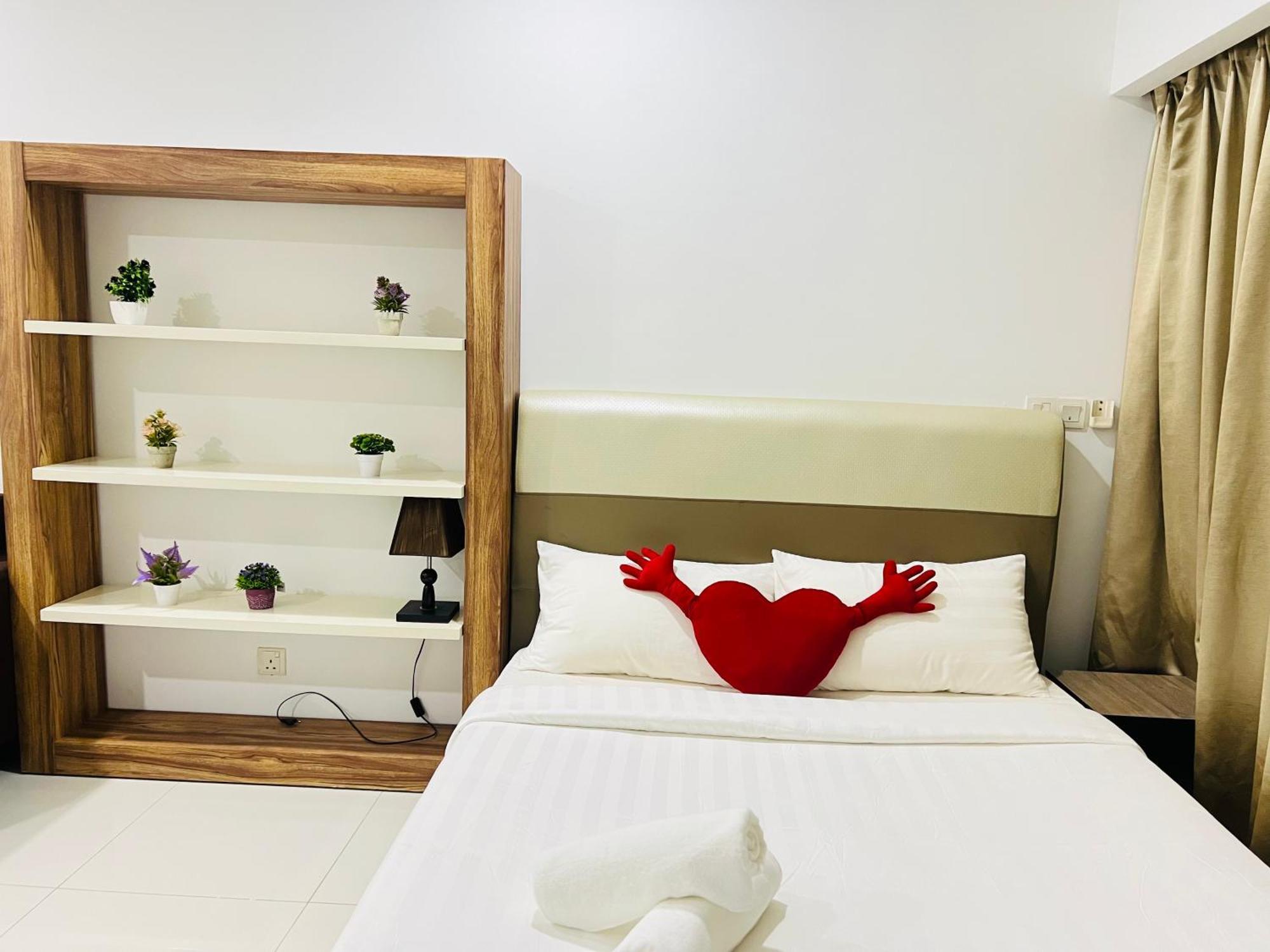 Mercu Summer Suites Klcc By Tasrifa Kuala Lumpur Dış mekan fotoğraf