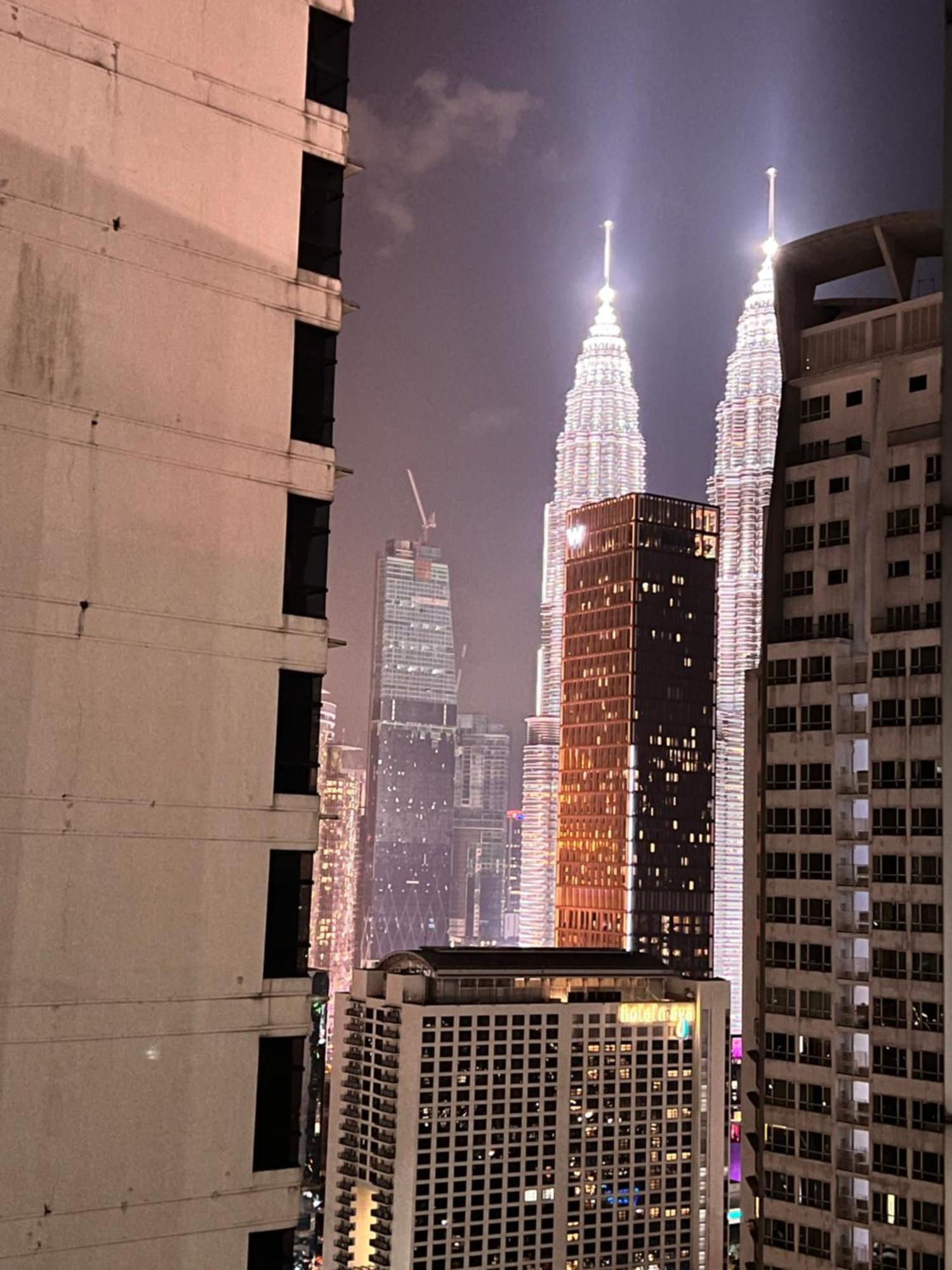 Mercu Summer Suites Klcc By Tasrifa Kuala Lumpur Dış mekan fotoğraf